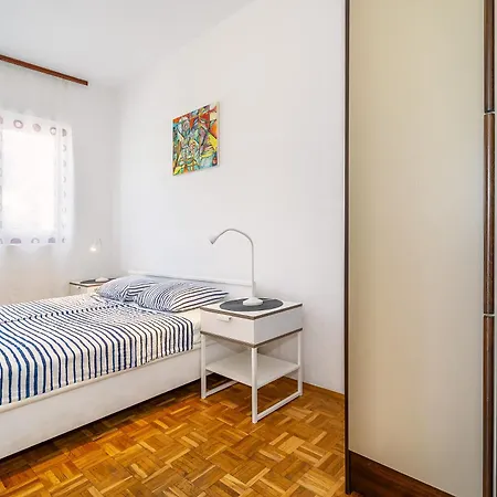 Reljic With Terrace Apartmán Baška