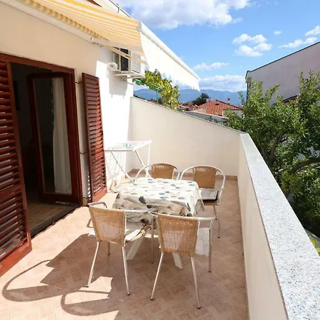 Reljic With Terrace Baška