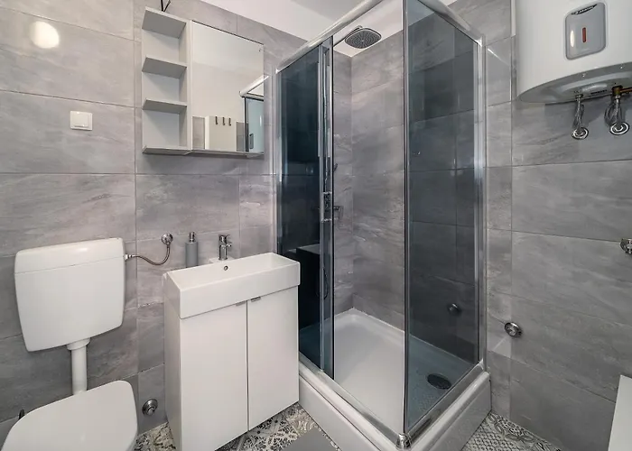 Reljic With Terrace *